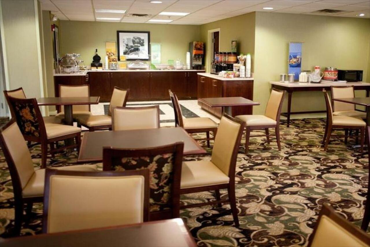 Dublin Inn And Suites ภายนอก รูปภาพ