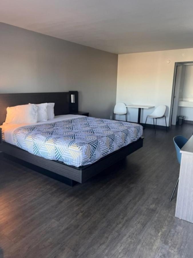 Dublin Inn And Suites ภายนอก รูปภาพ