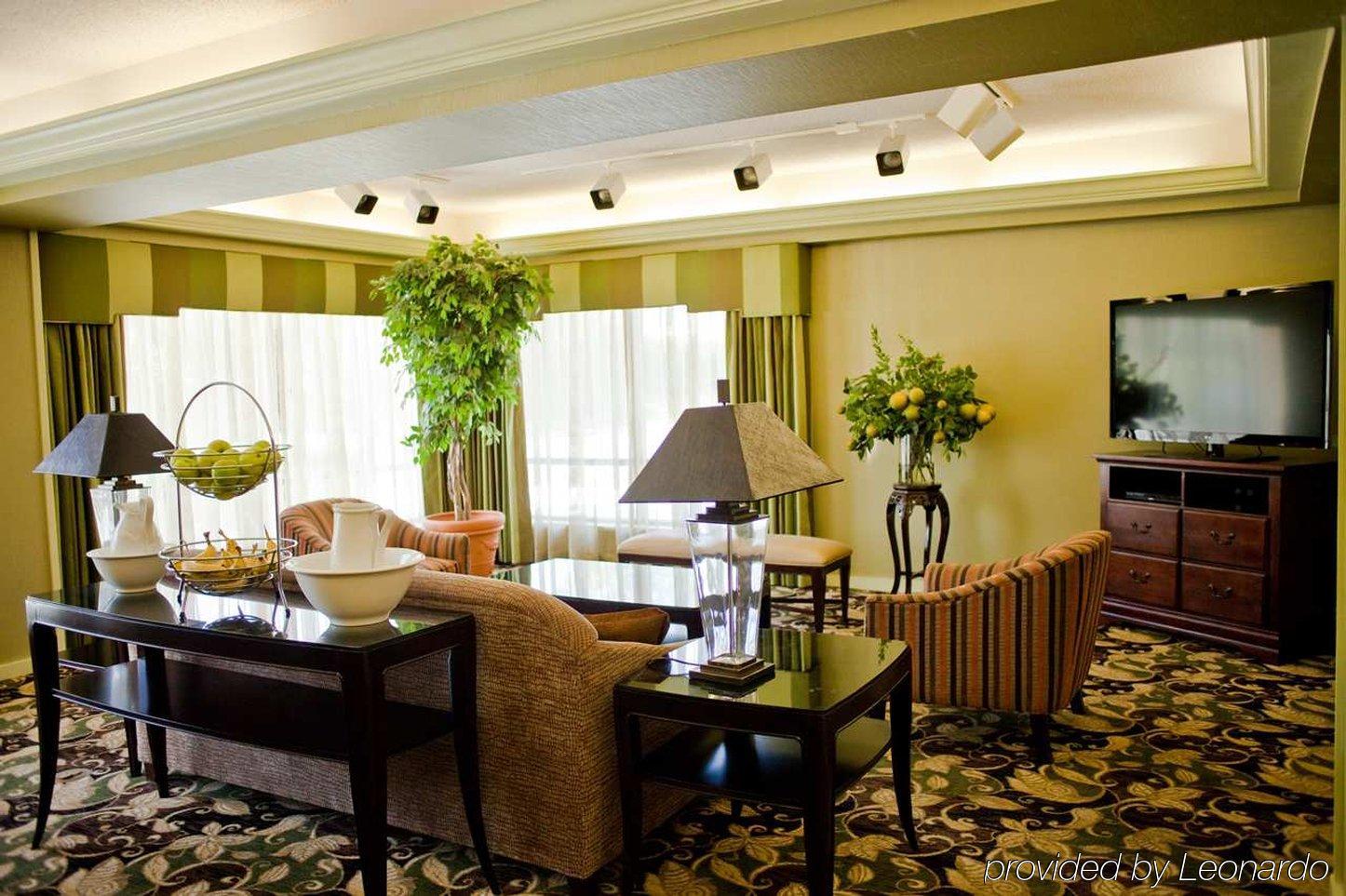Dublin Inn And Suites ภายนอก รูปภาพ