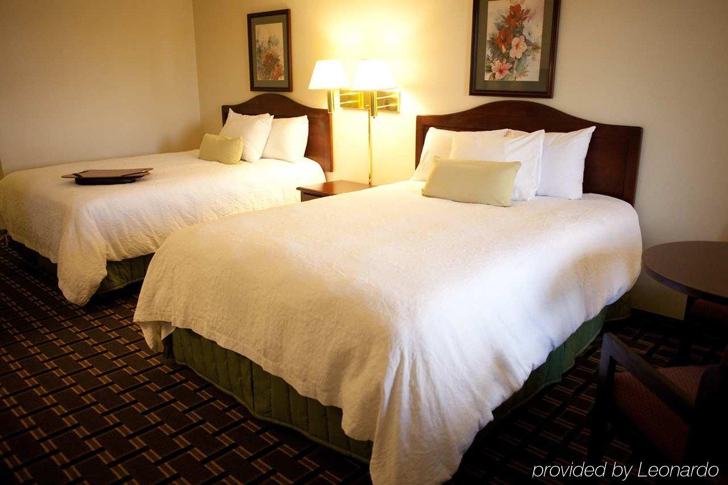Dublin Inn And Suites ภายนอก รูปภาพ