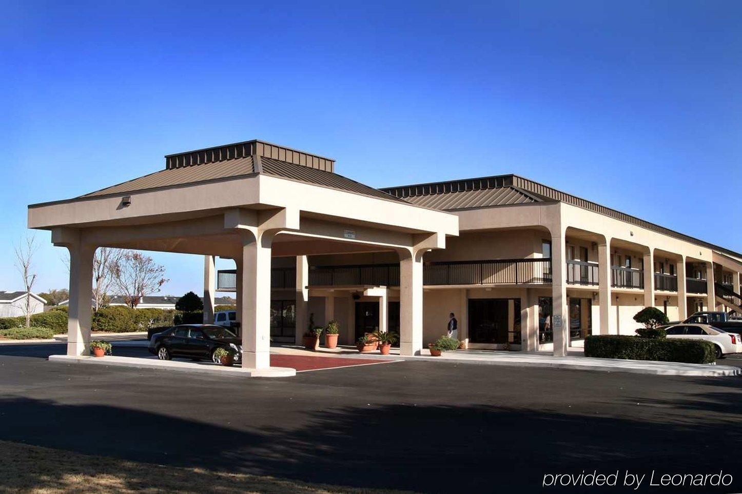 Dublin Inn And Suites ภายนอก รูปภาพ