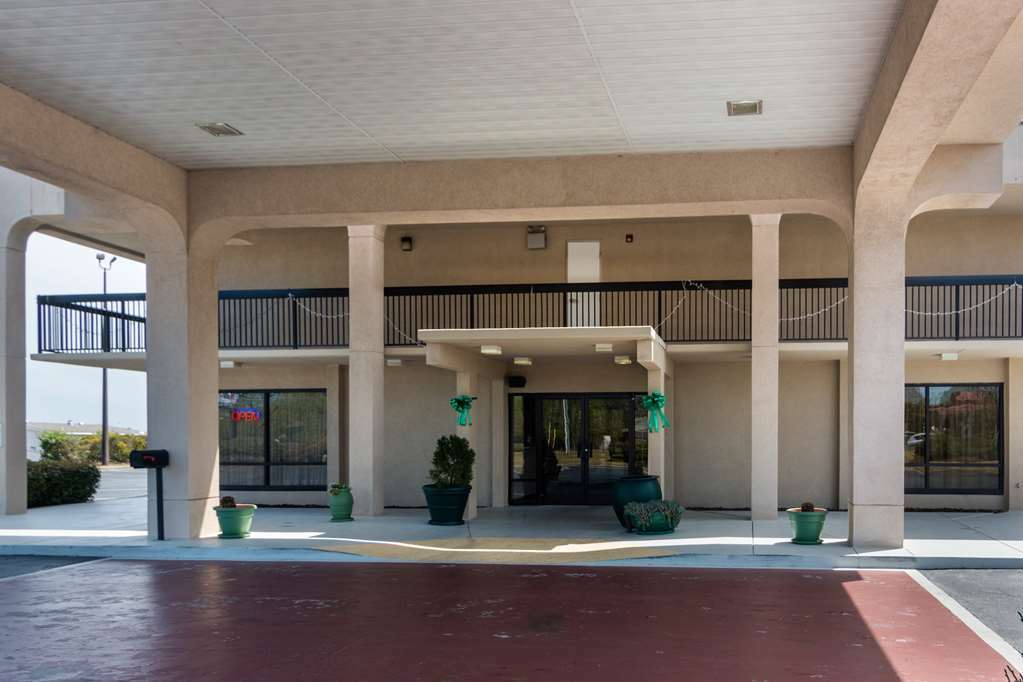 Dublin Inn And Suites ภายนอก รูปภาพ